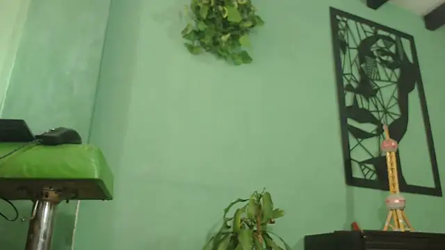 thirstymoonxx online show from 09-14-25, 07:57