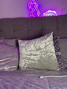 IrishTeenBarbie69 online show from 01-05-25, 09:47