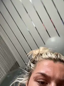 IrishTeenBarbie69 online show from 03-22-26, 01:36