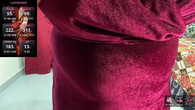 Snapshot of Aishwarya_101_ chatting on 12-17-25, 07:58 Aishwarya 101 online show from 12-17-25, 07:58