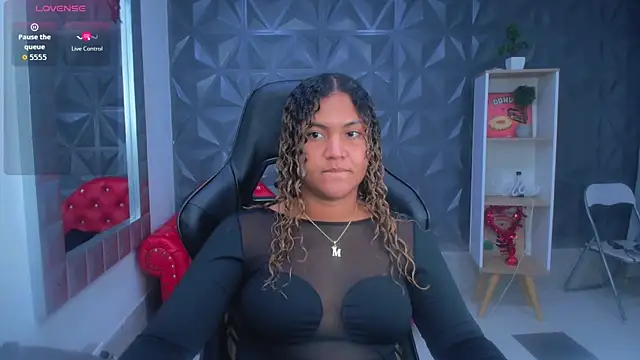 Cristal War online show from 11-25-25, 11:27