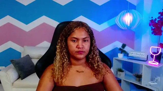 Cristal War online show from 01-12-26, 11:21