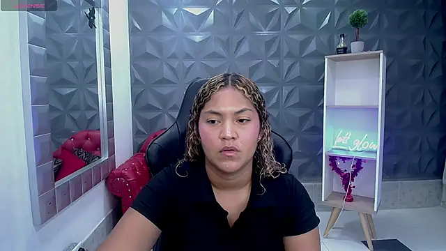 Cristal War online show from 02-06-26, 10:57