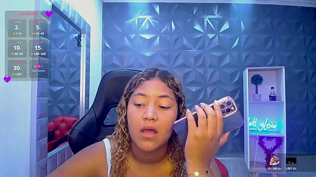 Cristal War online show from 04-07-26, 10:53