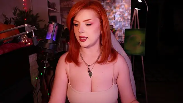 Snapshot of Chriss_Fox chatting on 02-03-25, 03:17 Chriss Fox online show from 02-03-25, 03:17