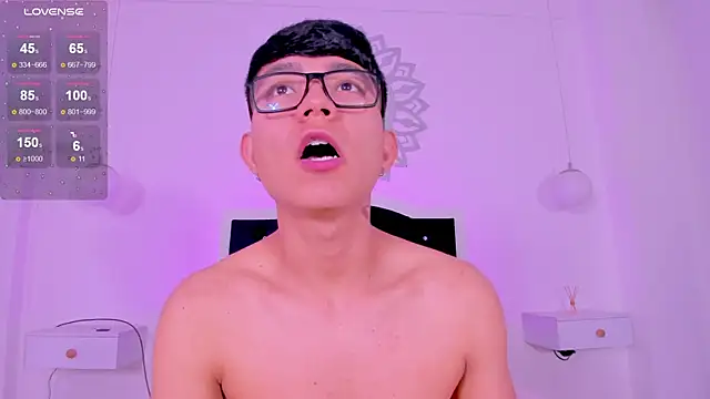 CodyTwink online show from 12-18-25, 02:56