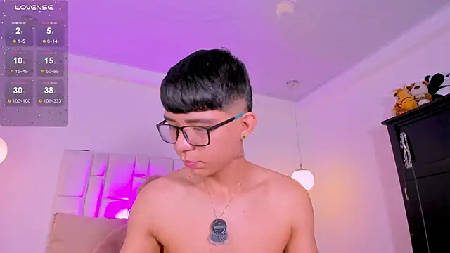 CodyTwink online show from 04-08-26, 11:10