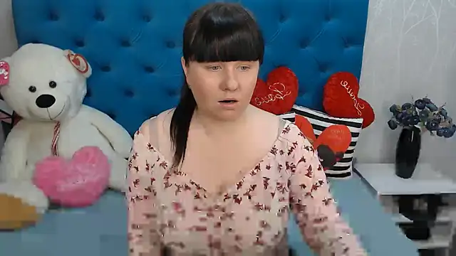 Snapshot of Sexy_MALIKKA chatting on 02-17-25, 09:24 Sexy MALIKKA online show from 02-17-25, 09:24