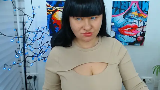 Snapshot of Sexy_MALIKKA chatting on 11-25-25, 03:28 Sexy MALIKKA online show from 11-25-25, 03:28