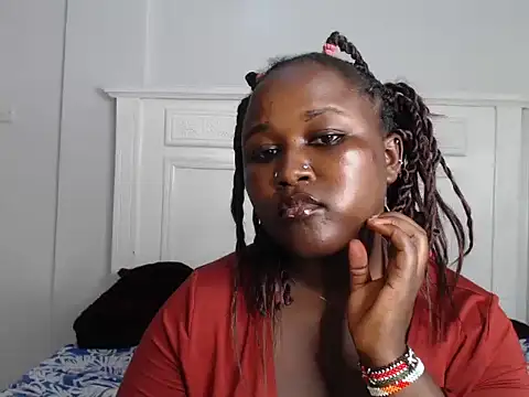 Snapshot of Kim_nasty chatting on 10-28-25, 05:04 Kim nasty online show from 10-28-25, 05:04