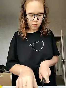 Snapshot of _AnMiss_ chatting on 10-16-25, 08:48 AnMiss online show from 10-16-25, 08:48