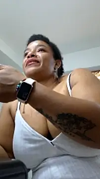 Snapshot of Selket11 chatting on 01-16-25, 02:08 Selket11 online show from 01-16-25, 02:08