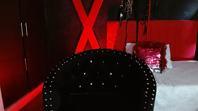 Snapshot of Naty_slavedoll chatting on 01-13-25, 07:31 Naty slavedoll online show from 01-13-25, 07:31