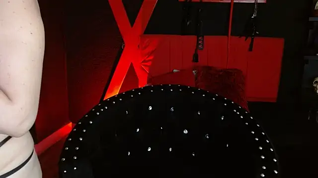 Snapshot of Naty_slavedoll chatting on 01-30-25, 06:54 Naty slavedoll online show from 01-30-25, 06:54