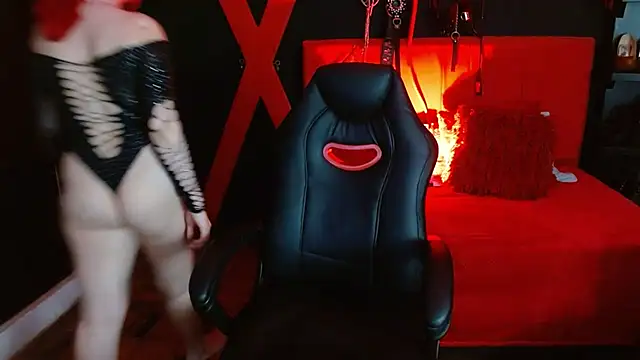 Snapshot of Naty_slavedoll chatting on 02-27-25, 06:53 Naty slavedoll online show from 02-27-25, 06:53