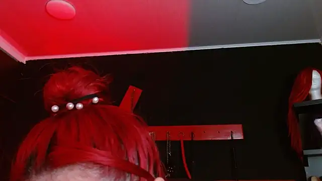 Snapshot of Naty_slavedoll chatting on 03-05-25, 01:10 Naty slavedoll online show from 03-05-25, 01:10