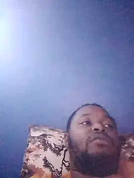 Snapshot of Freaky_Vannahs chatting on 10-12-25, 04:22 Freaky Vannahs online show from 10-12-25, 04:22