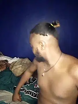 Snapshot of Freaky_Vannahs chatting on 11-06-25, 03:07 Freaky Vannahs online show from 11-06-25, 03:07