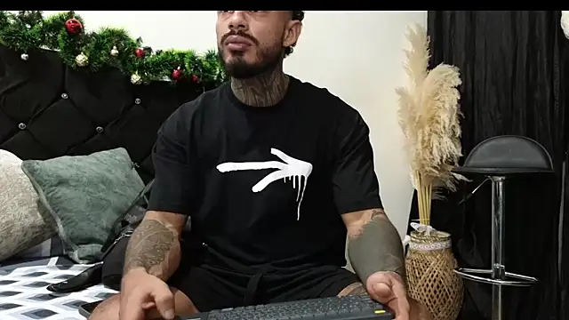 john cartter1 online show from 12-14-25, 11:04