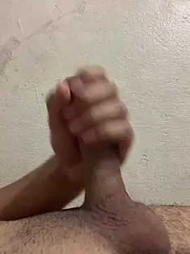 rodrig3105 online show from 03-12-25, 10:50