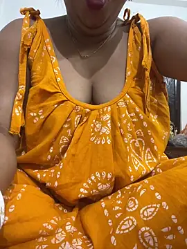 Nancy-22 online show from 12-17-25, 01:28