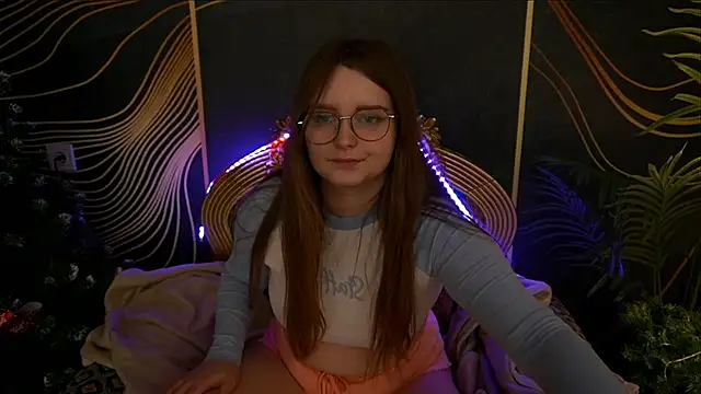 MagicPeachh  online show from 01-20-25, 07:35