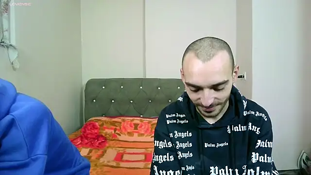 Snapshot of Barney_Tedd chatting on 12-31-24, 05:40 Barney Tedd online show from 12-31-24, 05:40