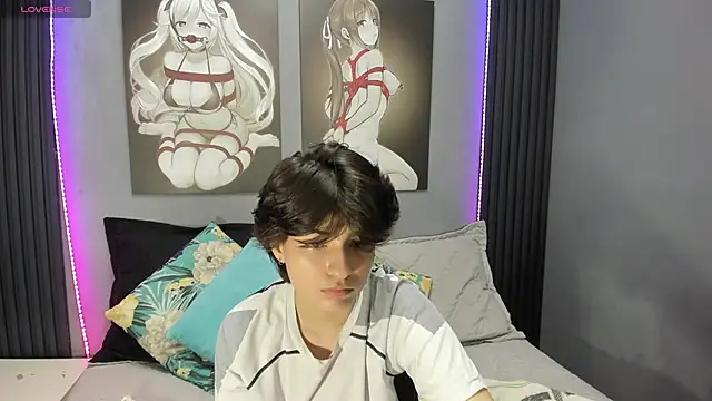 Snapshot of Bryce_Evans chatting on 11-28-25, 03:25 Bryce Evans online show from 11-28-25, 03:25