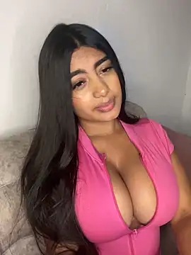 Karla thompson   online show from 04-12-26, 04:28