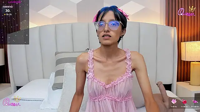 Snapshot of Marge_lasander chatting on 02-03-26, 06:22 Marge lasander online show from 02-03-26, 06:22