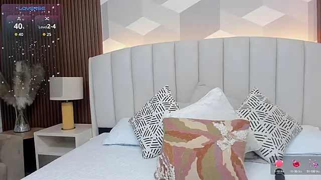 Snapshot of Marge_lasander chatting on 02-08-26, 01:31 Marge lasander online show from 02-08-26, 01:31