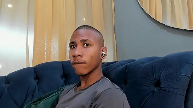 Ethan Fox11 online show from 01-11-25, 02:25