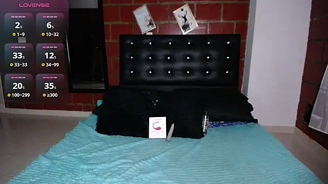 michelleoliver online show from 12-05-24, 01:36