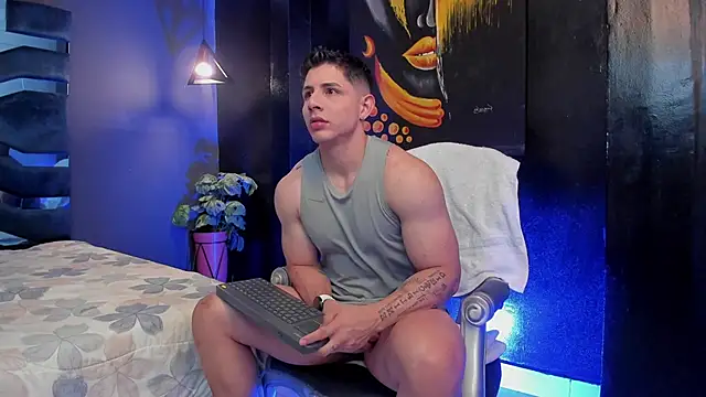 Johan Williams 07 online show from 03-26-26, 05:35