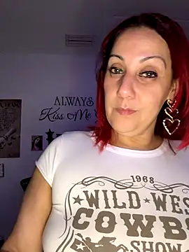 DeeLight124 online show from 10-16-25, 04:02