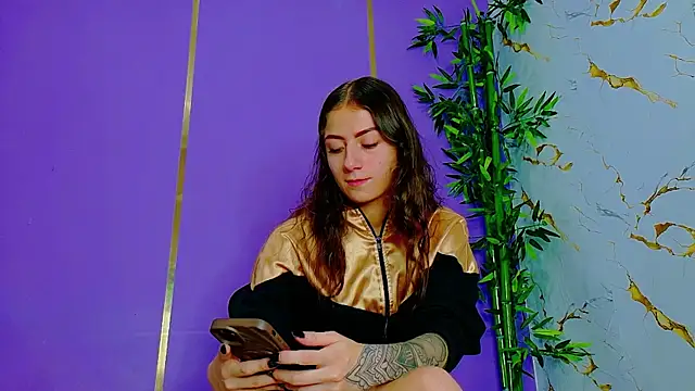 scarlet-jonesx online show from 09-26-25, 12:36