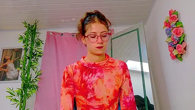 scarlet-jonesx online show from 02-23-26, 10:07