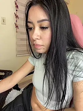 Snapshot of Starliee__ chatting on 03-18-25, 11:31 Starliee online show from 03-18-25, 11:31