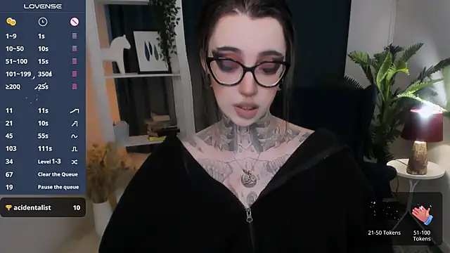 Dixi Pixi  online show from 05-16-26, 07:27