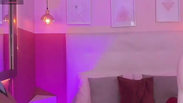 Snapshot of Chloe_fischer_ chatting on 01-25-25, 02:14 Chloe fischer online show from 01-25-25, 02:14