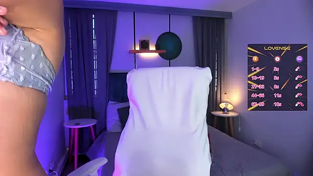 Snapshot of Chloe_fischer_ chatting on 03-05-25, 02:56 Chloe fischer online show from 03-05-25, 02:56