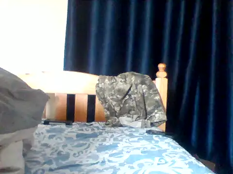 Snapshot of curvy_natallie chatting on 10-08-25, 08:23 curvy natallie online show from 10-08-25, 08:23