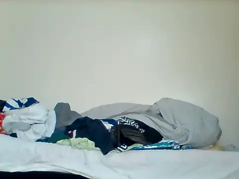 Snapshot of curvy_natallie chatting on 10-19-25, 08:26 curvy natallie online show from 10-19-25, 08:26