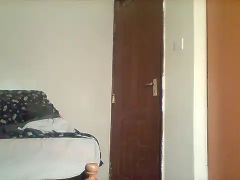 Snapshot of curvy_natallie chatting on 10-22-25, 10:31 curvy natallie online show from 10-22-25, 10:31