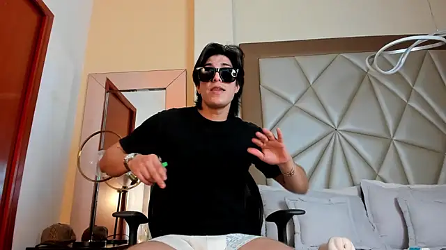 Karimferrer online show from 10-01-25, 07:42