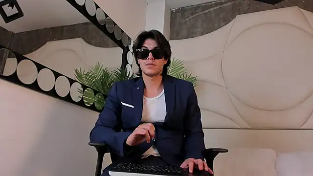 Karimferrer online show from 10-04-25, 08:51