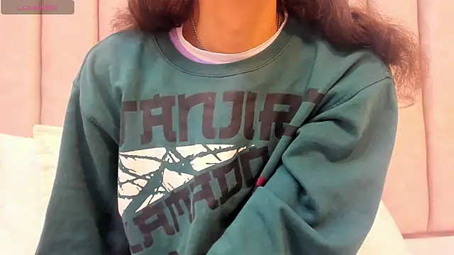 FreyaMoller online show from 03-13-25, 07:06