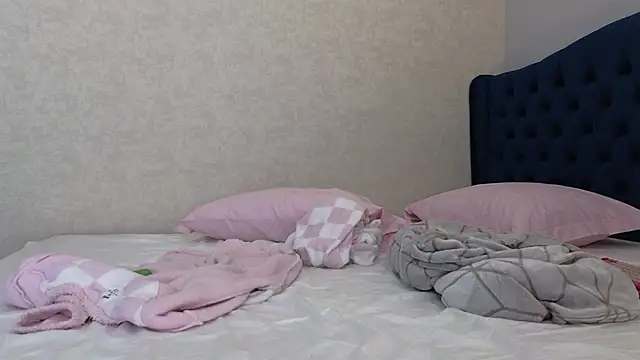 kimmie meow online show from 02-14-25, 10:14