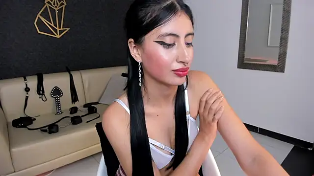 Snapshot of RACHEL_EV chatting on 03-19-25, 10:44 RACHEL EV online show from 03-19-25, 10:44