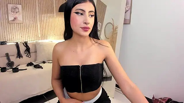 Snapshot of RACHEL_EV chatting on 09-14-25, 06:45 RACHEL EV online show from 09-14-25, 06:45